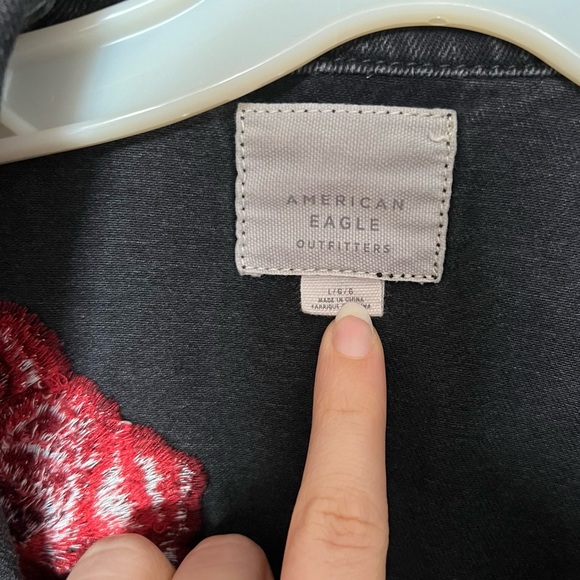 American Eagle Embroidered Black Denim Jacket - Picture 4 of 5